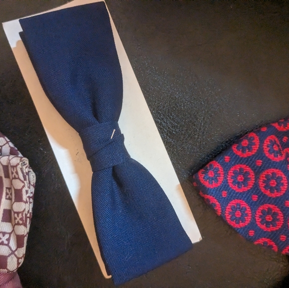 Vintage 1950s Clip on Bowtie Wembley Ormond Royal-Rust - Picture 8 of 10